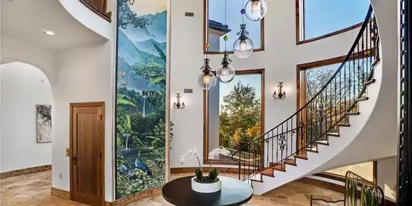 2695 Shady Ridge