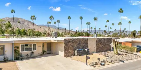 46285 Burroweed Lane