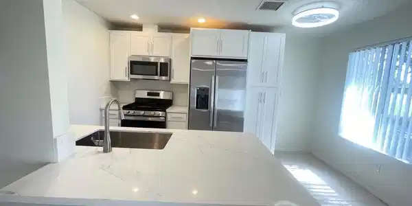 82567 Avenue 48