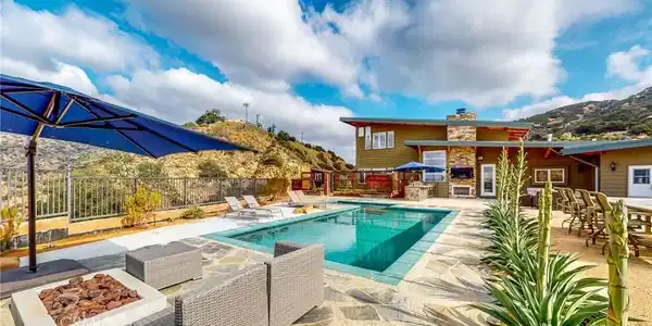 7300 Santa Susana Pass Road