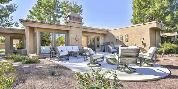 72550 Rolling Knoll Drive