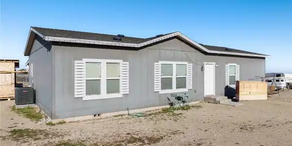 11074 Redwood