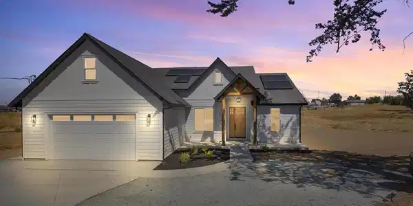 4510 Coyote Dr.