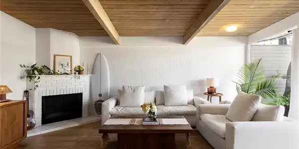 208 Del Gado Road
