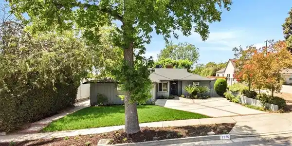 1175 Valley View