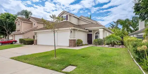 241 Muirfield Way