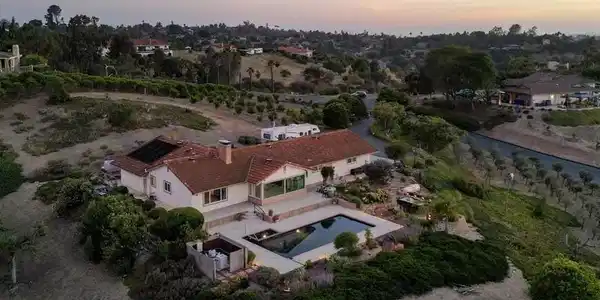 1509 Macadamia Drive