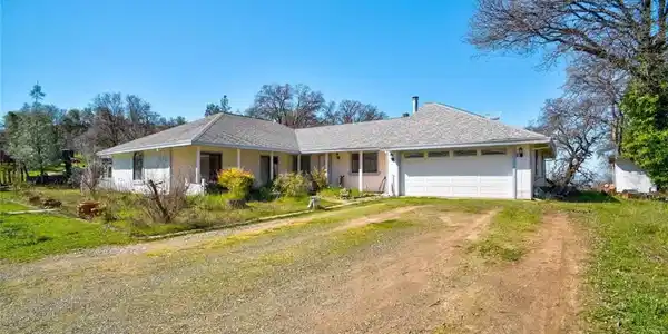 300 Stoney Oaks Boulevard