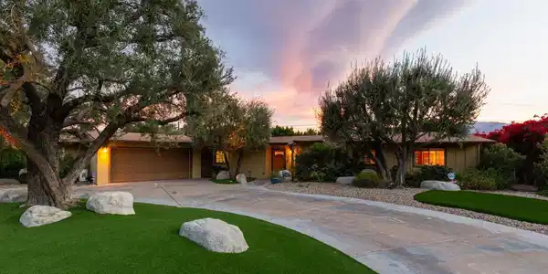 1387 E Verbena Drive