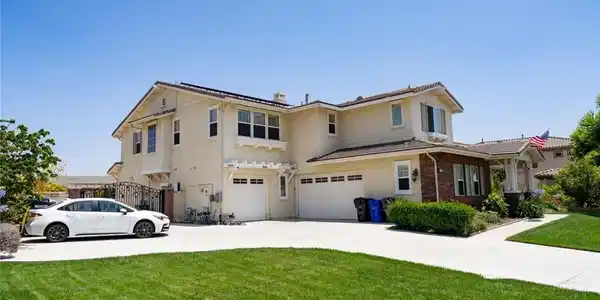 5075 Branding Iron Place