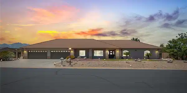 6910 Oak Vista Lane