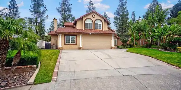 6568 Balzac Circle