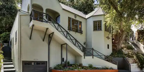 1012 Marion Drive