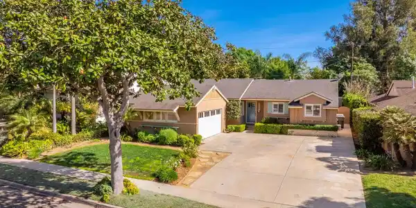 4648 Dean Drive