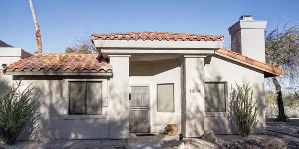 1614 Las Casitas Drive