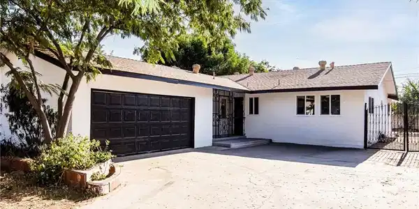 2983 N Alameda Avenue