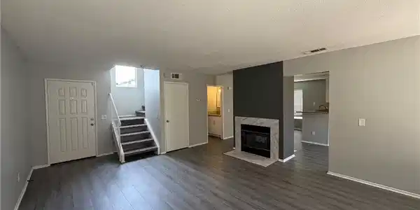 14610 Green River