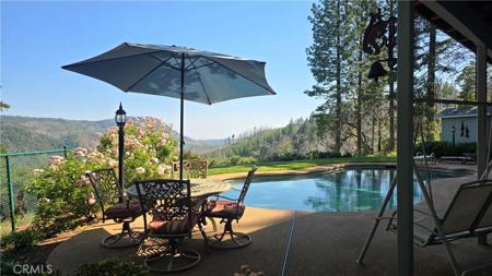 7070 Cedar Pines Trail