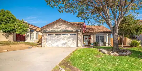 10206 Sycamore Canyon