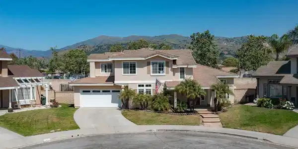 947 Meadowlark Drive
