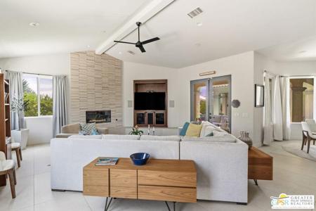 2220 N Hermosa Drive