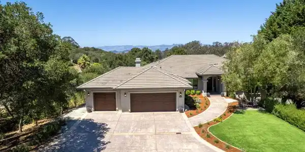 5324 Hidden Oak Court