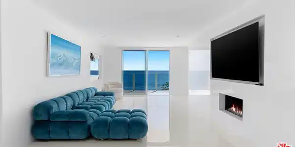 22548 Pacific Coast Highway