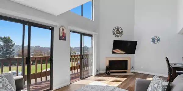 6862 Camino Berdecio