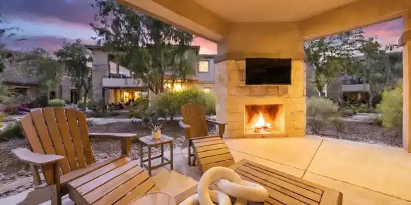 1702 Retreat Circle