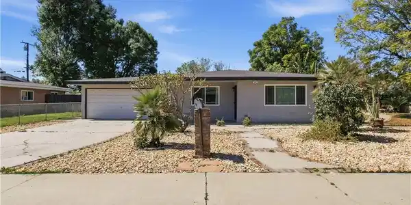 1606 S Laurel