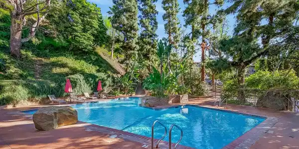 2700 E Cahuenga Boulevard