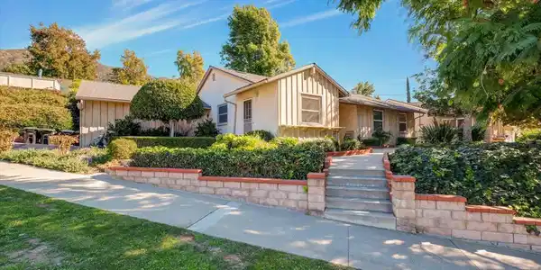 3557 Burritt Way