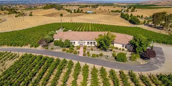 6172 Hawk Ridge Place