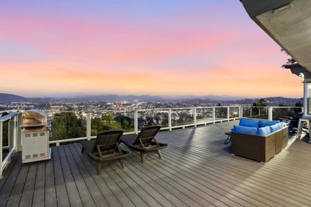 361 Murray Dr.