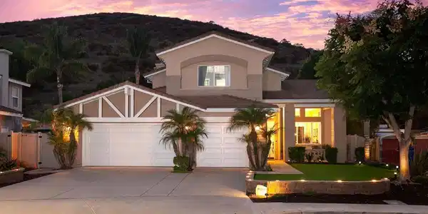 10290 LARIAT DR