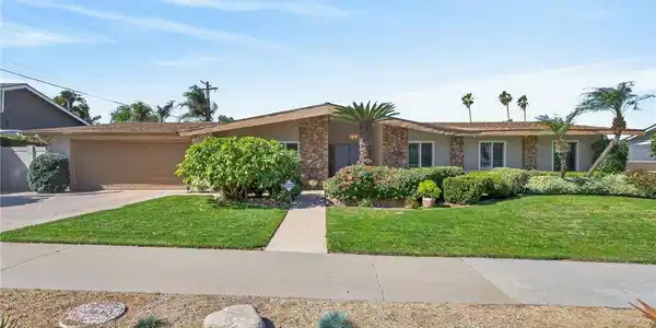 5305 Bardwell