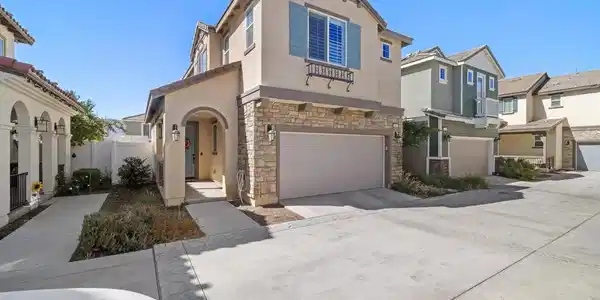 254 Hydrangea Street