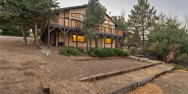 1312 Pinetree Drive