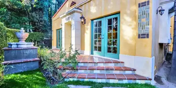 1847 E Del Mar Boulevard