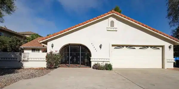 15128 Moonglow Drive