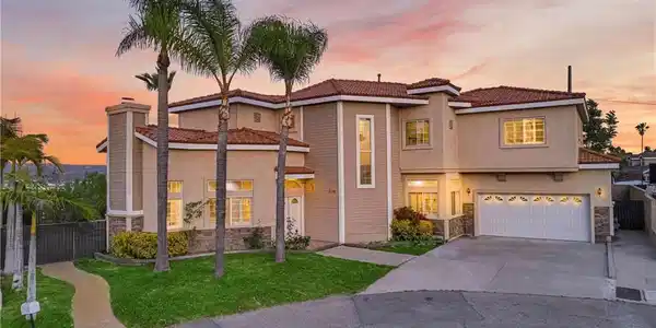 338 Calle Vista