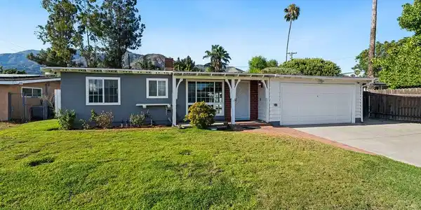 2953 Royal Oaks Drive