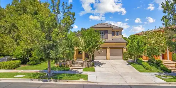 26882 Greenleaf Court