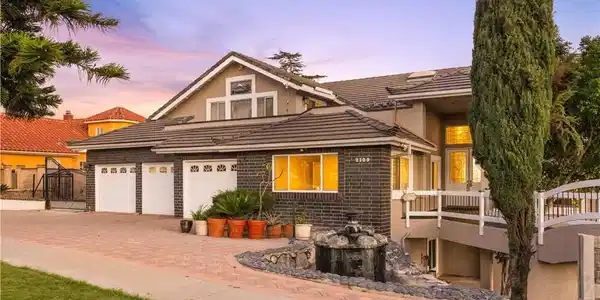 2109 Scenic Ridge Dr
