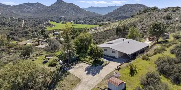 2524 Honey Springs Road