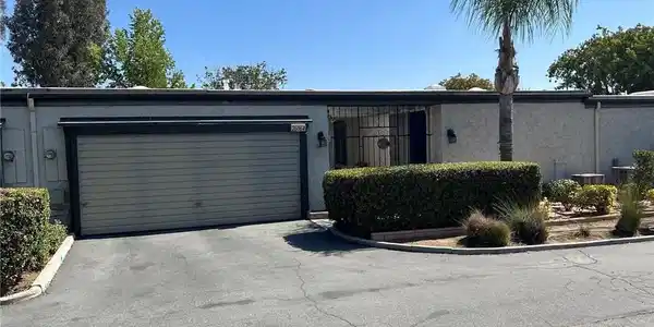 26064 Verde Grande Court