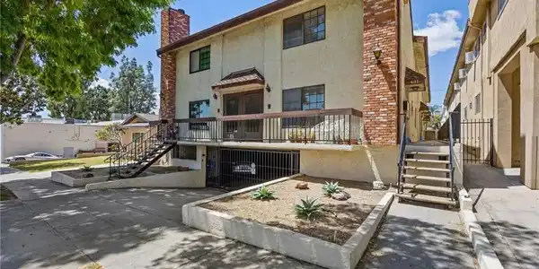 431 E Verdugo