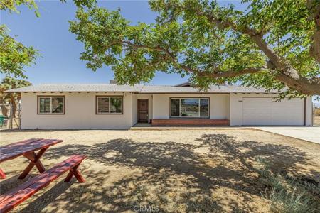 5200 Mojave Tropico Road