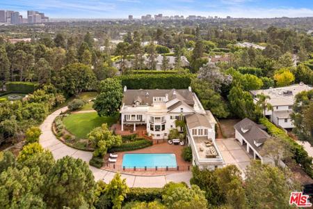 1006 N Crescent Drive