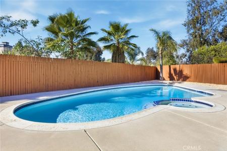 24333 Rimcrest